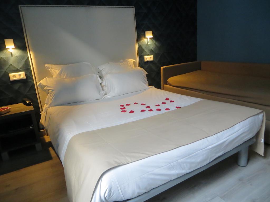 Hotel De Charme Regency Roquebrune-Cap-Martin Rum bild